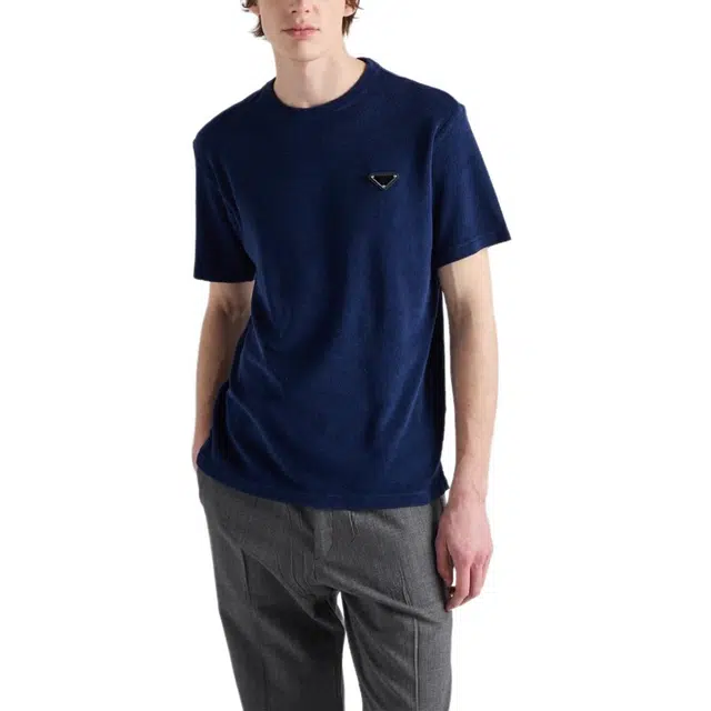 PRADA LogoT