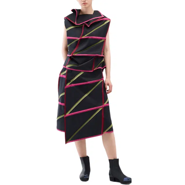 ISSEY MIYAKE T