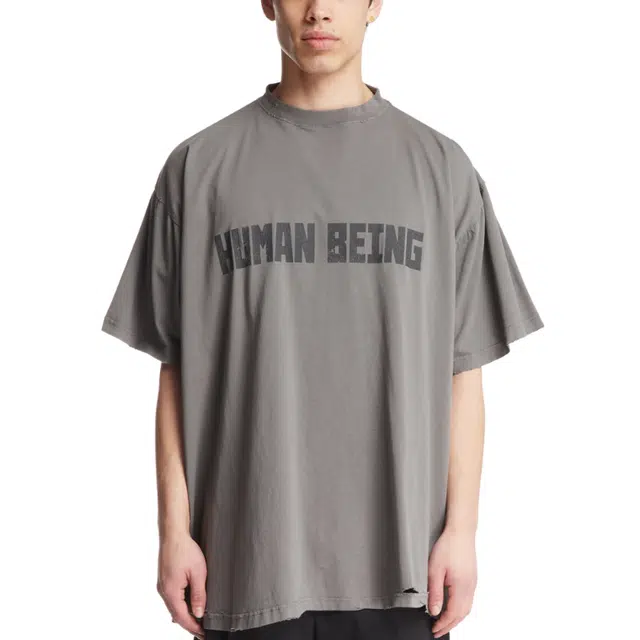 Balenciaga SS25 T