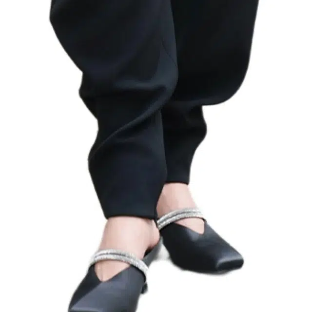 BESIONIA SS25