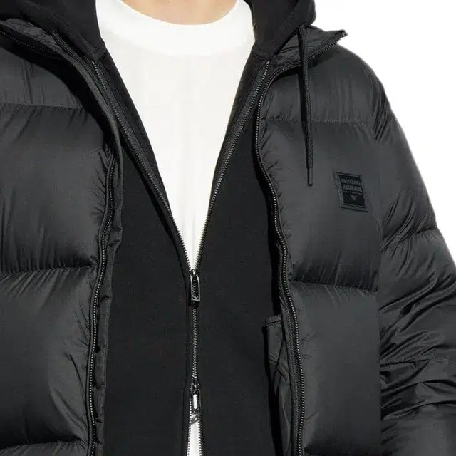 EMPORIO ARMANI Logo