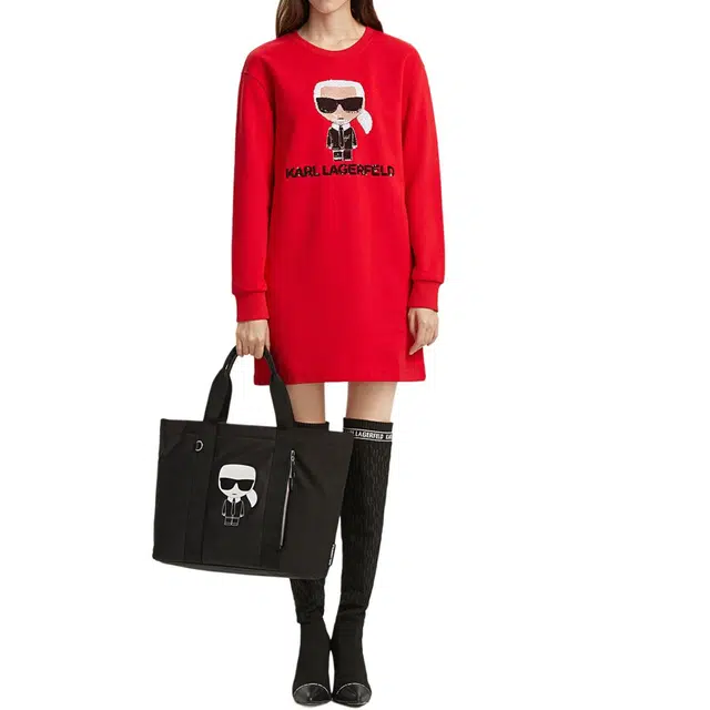 KARL LAGERFELD A