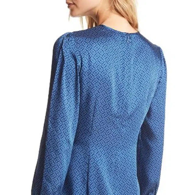 MICHAEL KORS SS23 Logo