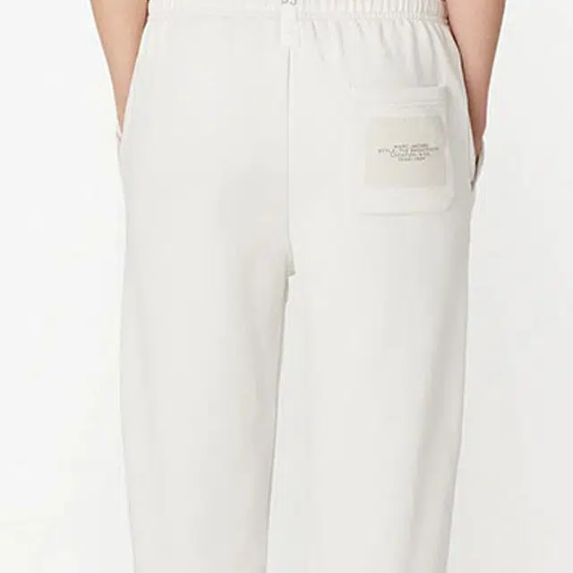 MARC JACOBS Logo