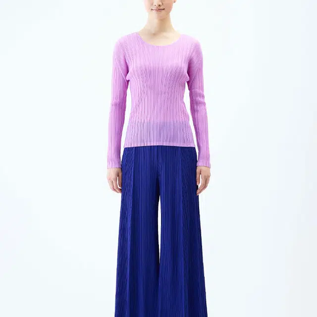 PLEATS PLEASE ISSEY MIYAKE T
