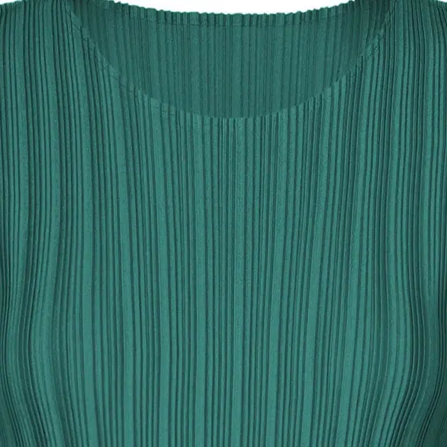 PLEATS PLEASE ISSEY MIYAKE T