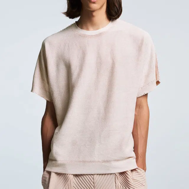 ISSEY MIYAKE T