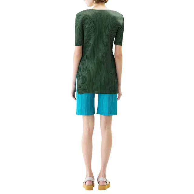 PLEATS PLEASE ISSEY MIYAKE T