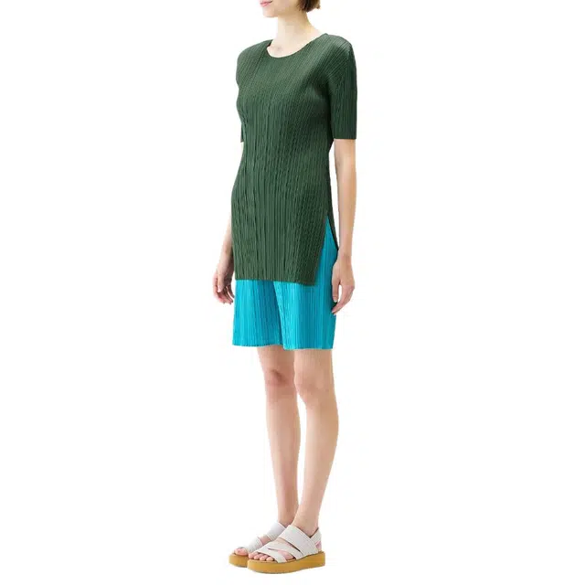 PLEATS PLEASE ISSEY MIYAKE T