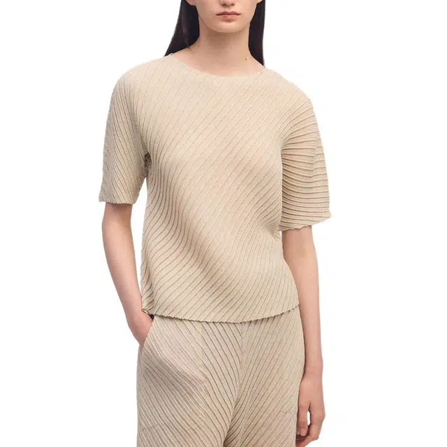 ISSEY MIYAKE SS25T