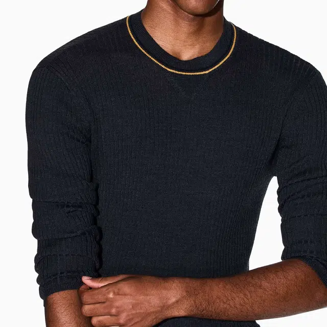 ARMANI EXCHANGEAE FW25