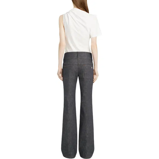 COURREGES T