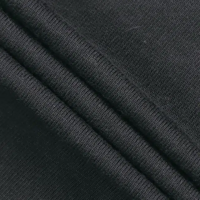 UNIQLO loveT