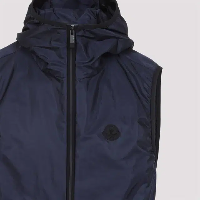 Moncler SS25 Moretan