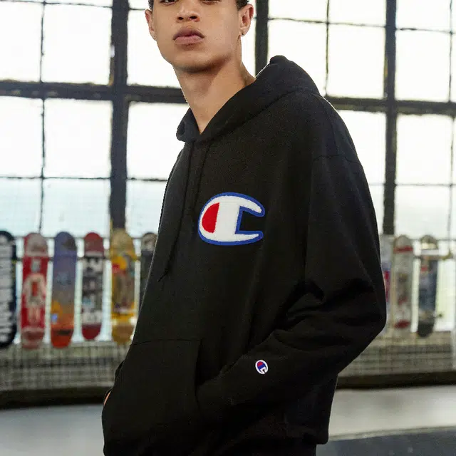 Champion C Logo
