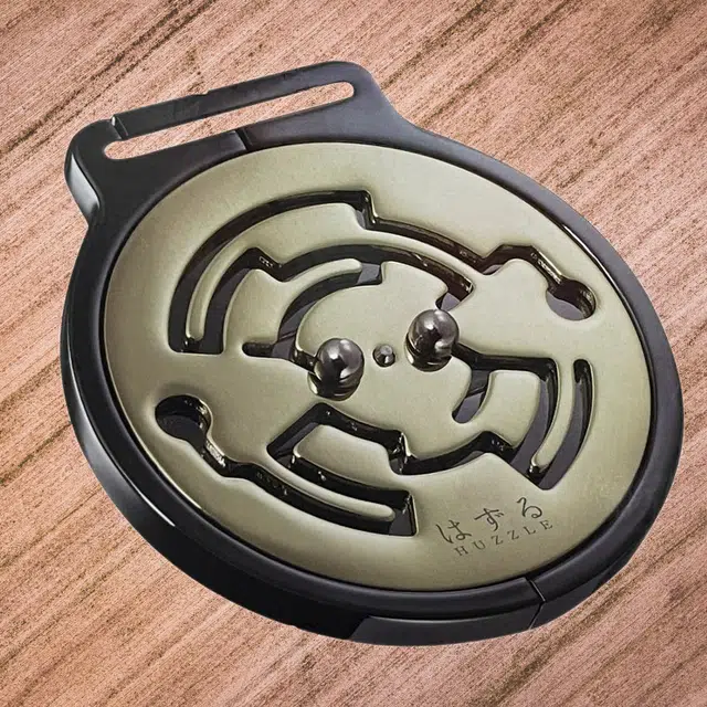 HANAYAMA MedallionPuzzle