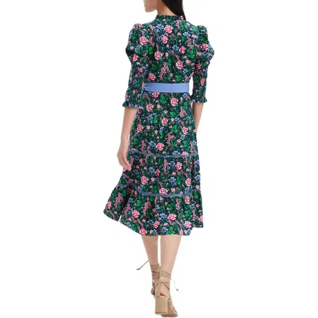 DIANE VON FURSTENBERG V