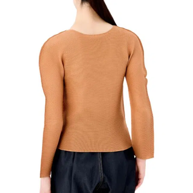 ISSEY MIYAKE