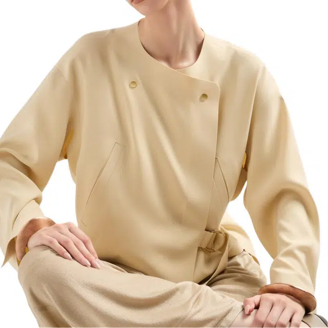 阿玛尼 纯色长袖口袋夹克外套 女款 浅褐色