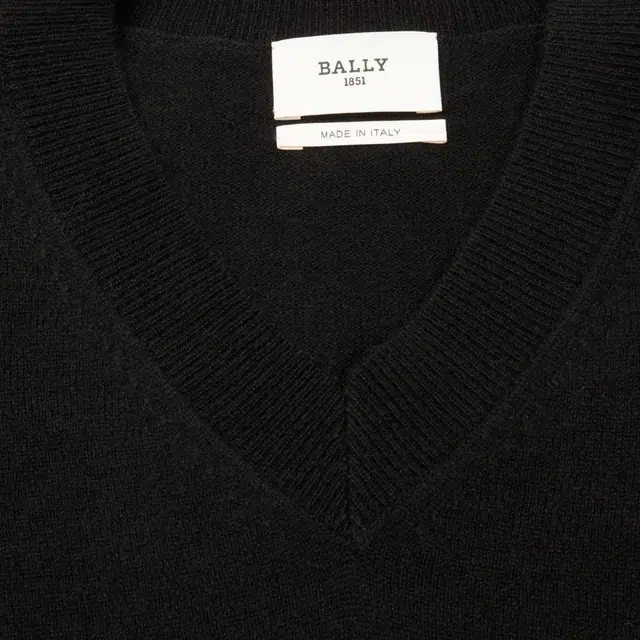 BALLY V