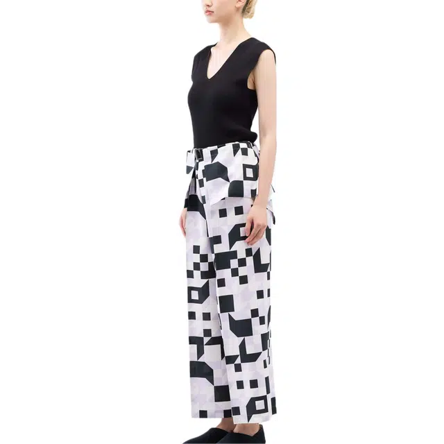ISSEY MIYAKE
