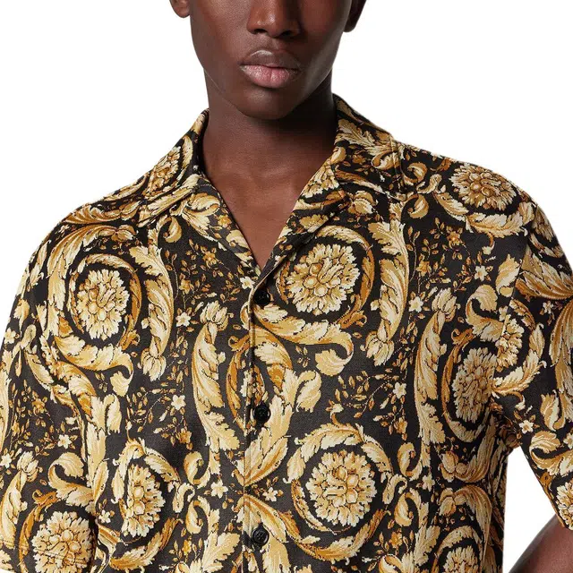 VERSACE