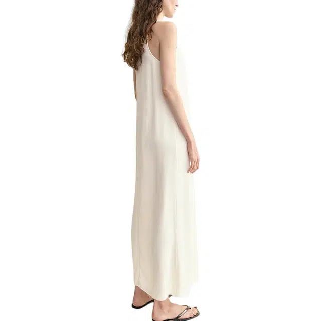 TOTEME SS25