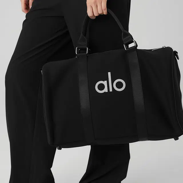alo yoga