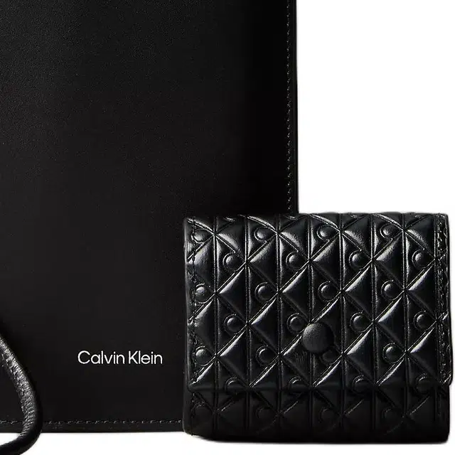 CALVIN KLEIN