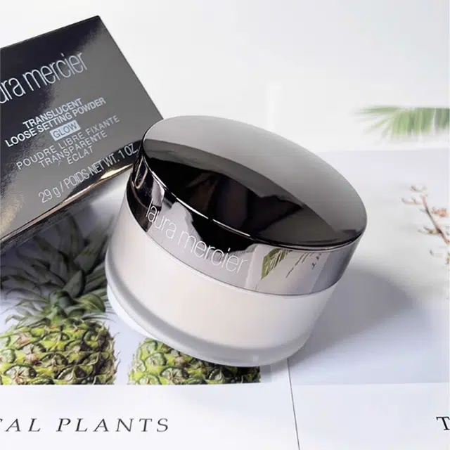 LauraMercier