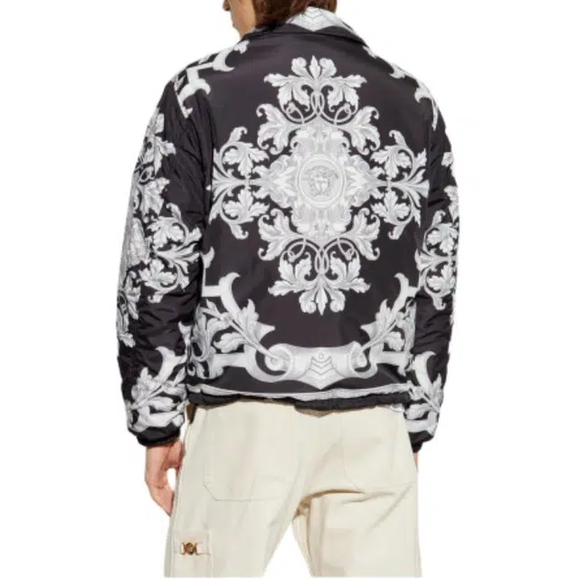 VERSACE