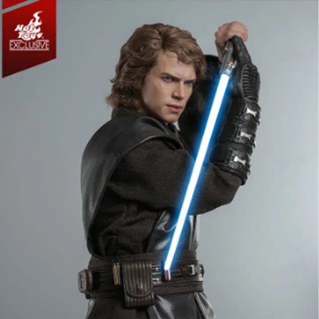 Hot Toys 16