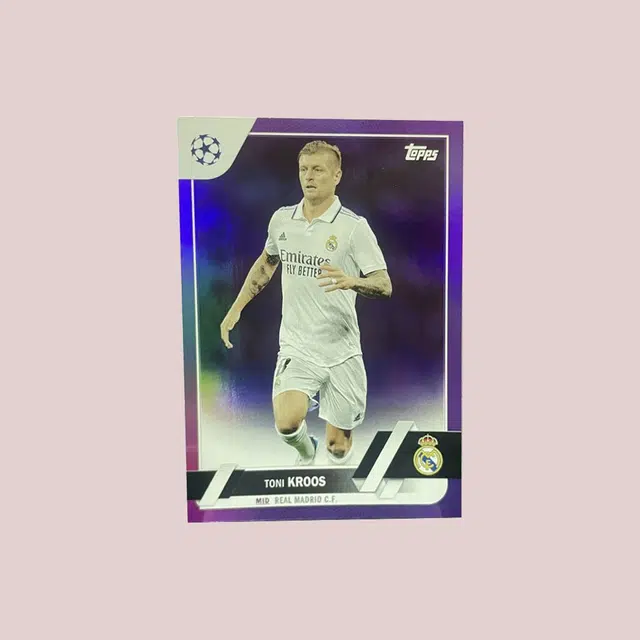 Topps UCC 75