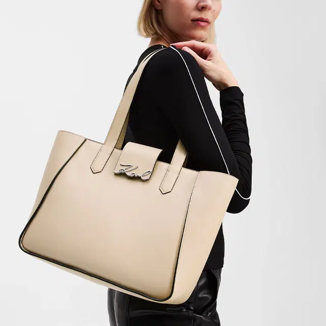 KARL LAGERFELD Tote