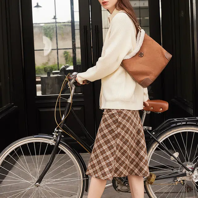 LeSportsac Tote