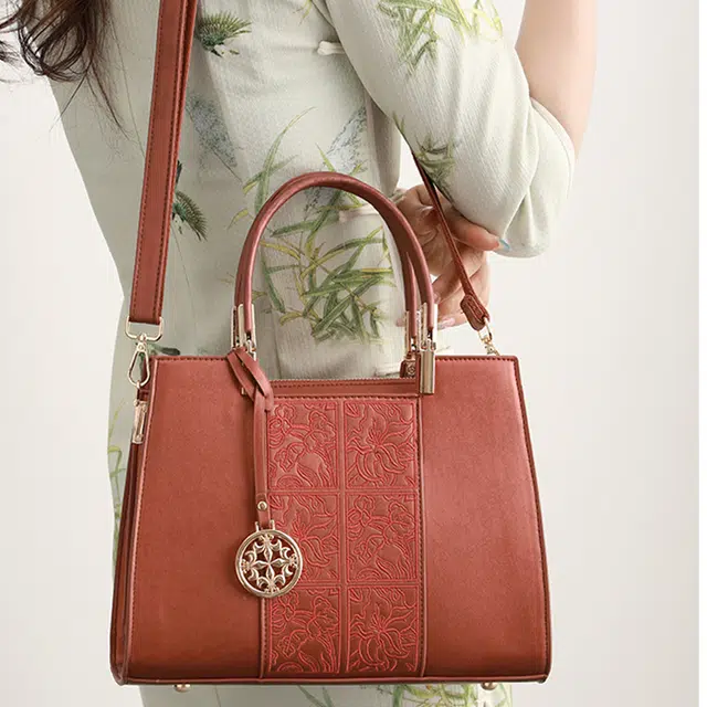 恒源祥 简约经典印花清新软压花百搭时尚潮流高贵典雅 超纤合成革 单肩手提包 女款 红色