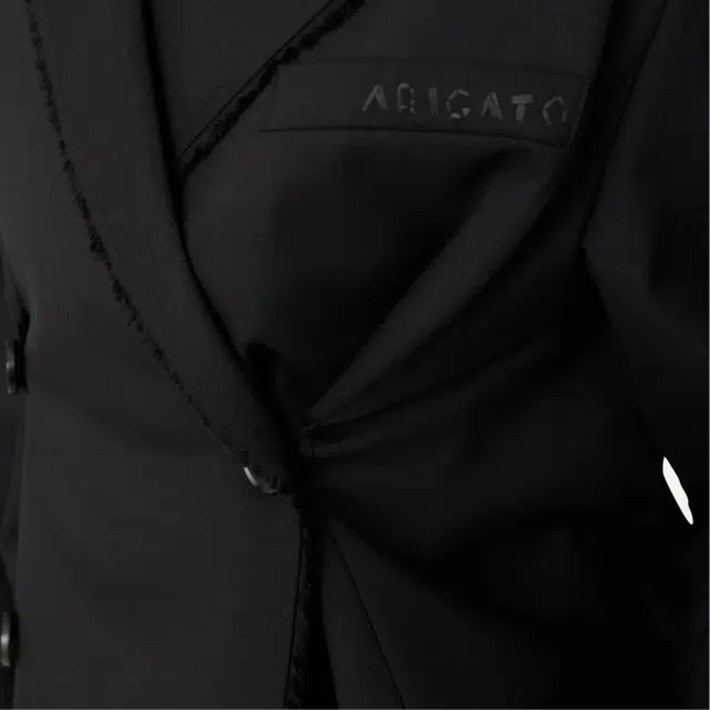 Axel Arigato