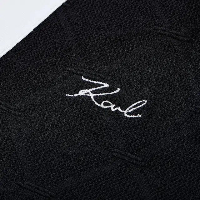 KARL LAGERFELD FW25 V
