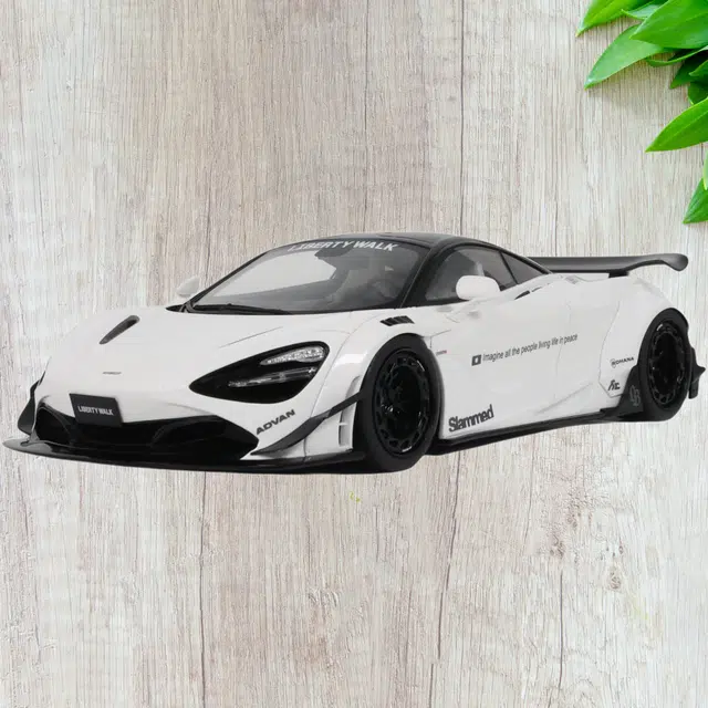 GT SPIRIT 118 720S McLaren