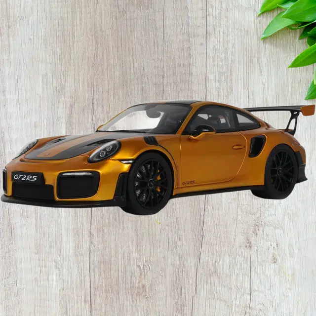 GT SPIRIT 118 Porsche 911 (991.2) GT2 RS