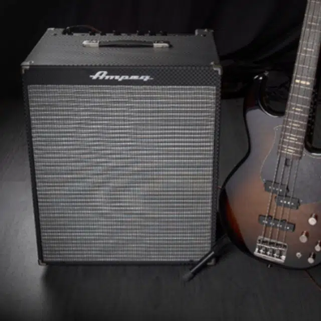 Ampeg() Rocket Bass RB108 Bass