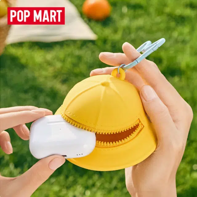 POP MART Baby Molly