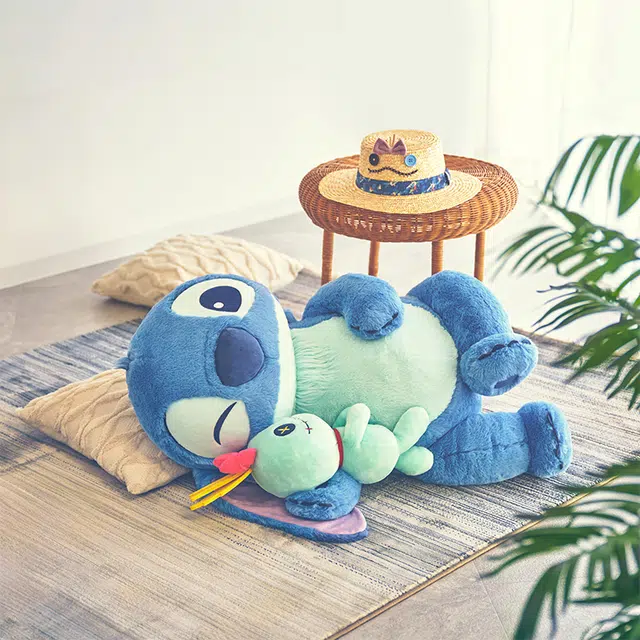Disney x Disney store