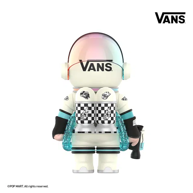 POP MART 400 MEGA SPACE MOLLYVANS