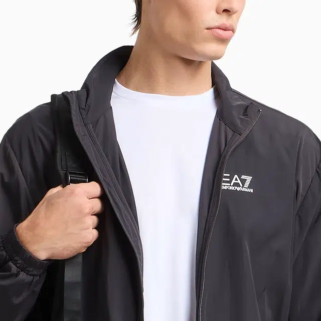 EMPORIO ARMANI EA7 SS25 T