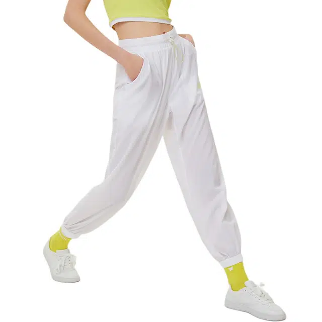 JUST DANCE