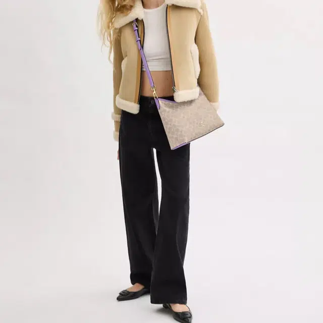 COACH LAUREL 31