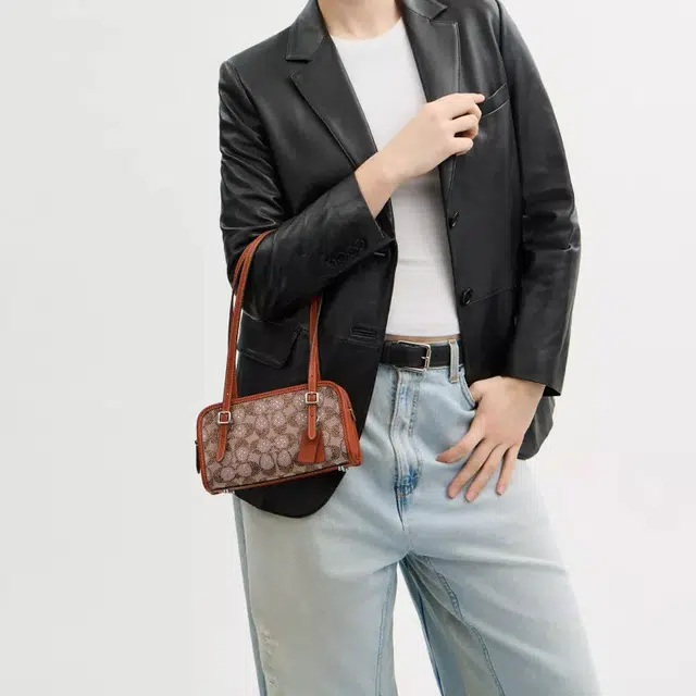 COACH Swinger 20