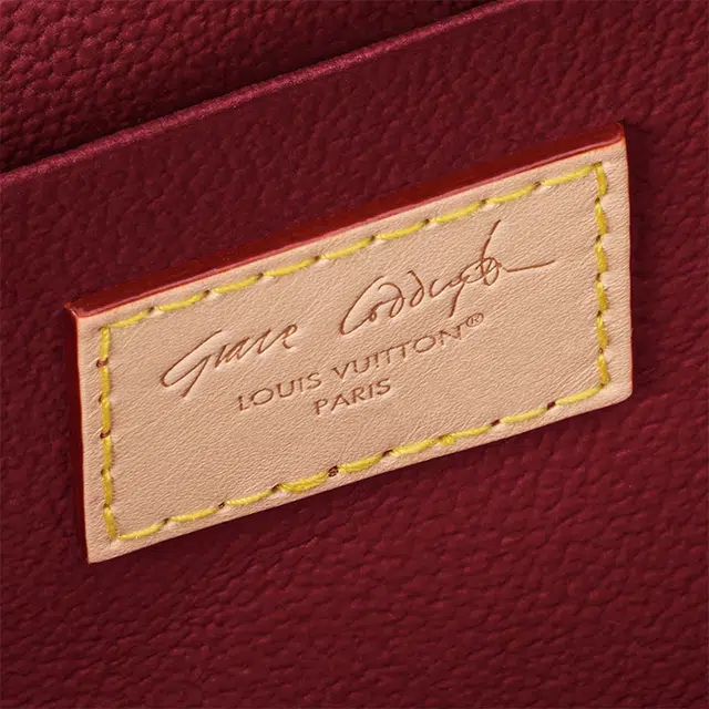 LOUIS VUITTON x Grace Coddington CatogramNice Meowgram