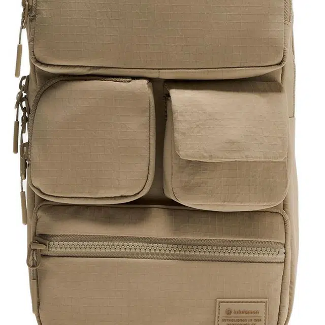 lululemon Warpstreme Multi-Pocket 5L